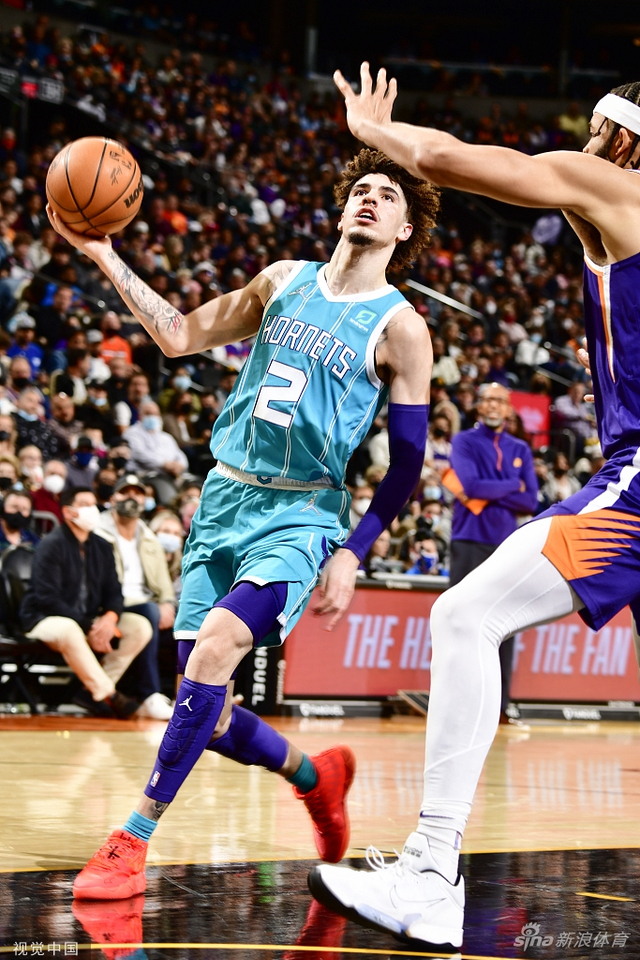 提供了更多 提供了更多